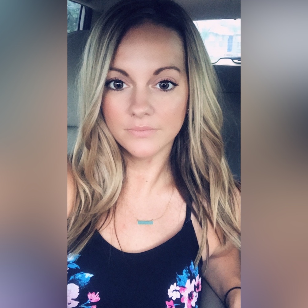 Meet your Posher, Nichole